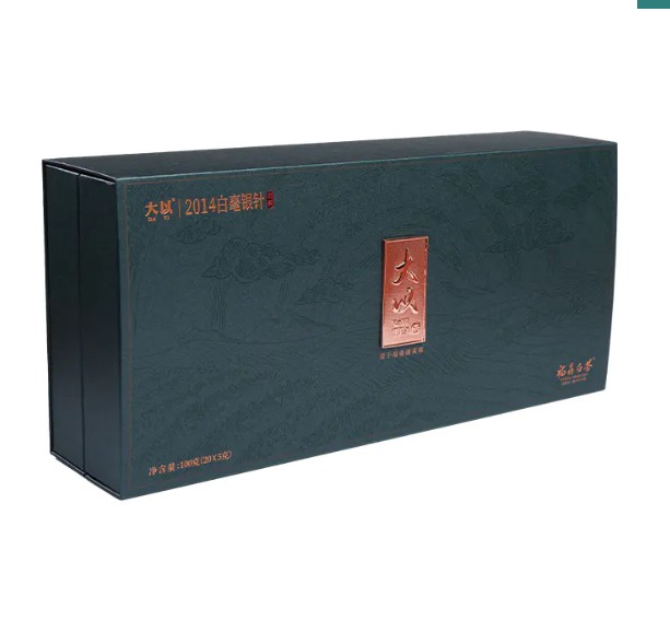 할로윈 모양의 선물 상자의 환경 친화적 인 혁신 : 재료 선택으로 녹색 트렌드를 선도